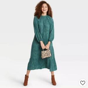 Women's Printed Long Sleeve Tiered Dress